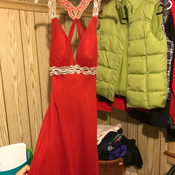 Prom dress - Picture 2 of 7